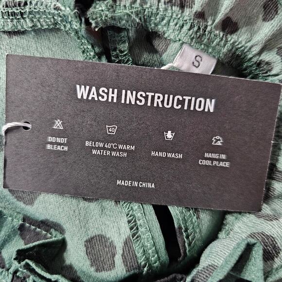 Leopard Print Blouse - Picture 5 of 7